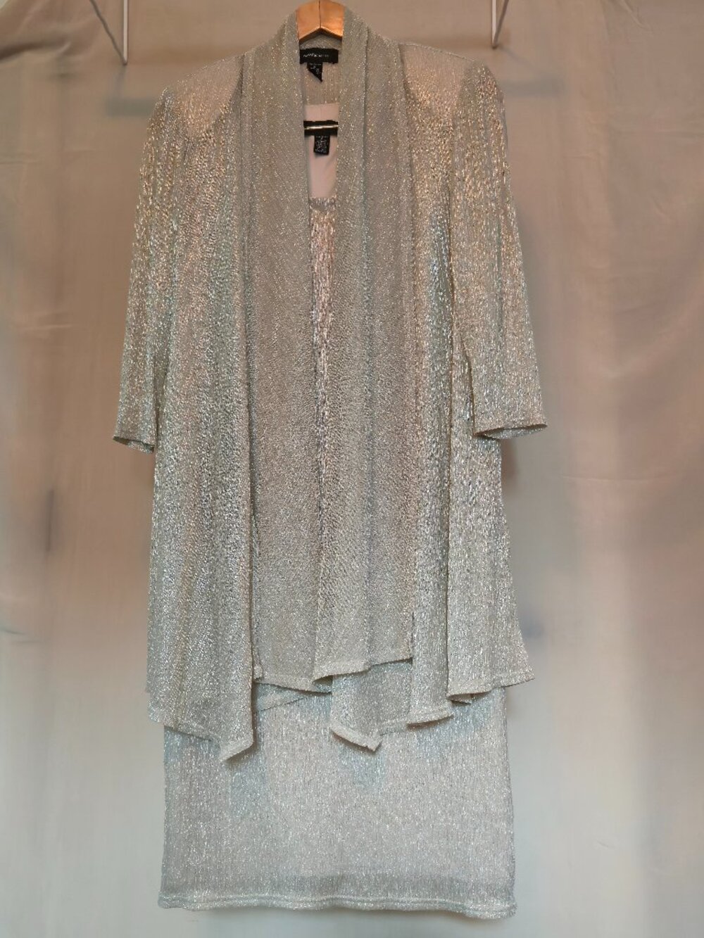 R & M Richards Crinkle Knit Tank Dress & Jacket Formal Set Size 8 Champagne